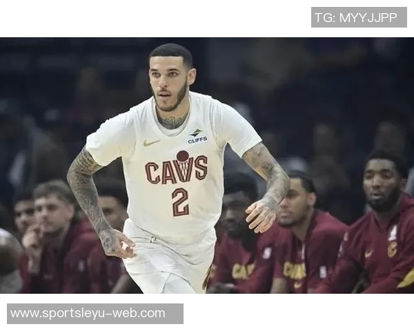 米切尔赞鲍尔赛场思维能力与詹姆斯相似认为这是球队所需的重要特质 米切尔赞鲍尔赛场思维能力与詹姆斯相似认为这是球队所需的重要特质